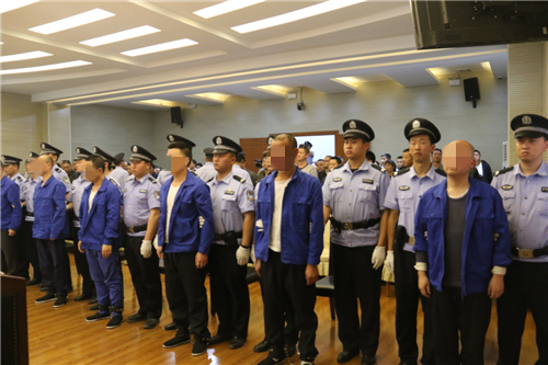 四川“申文健等人涉黑案”留下三个问号，都