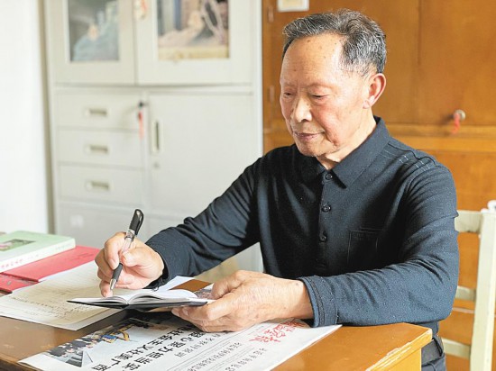 扎根乡村法庭30余年，退休法官高宜良——