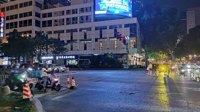 南京胖哥转入普通病房，曾说：不要在ICU