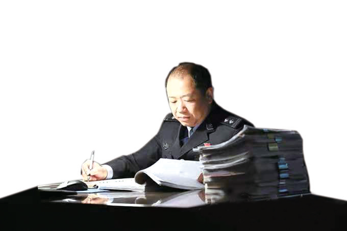 黑恶势力眼中的“硬骨头”