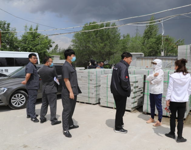 永吉法院【十百千万】： 石材设备交接难 