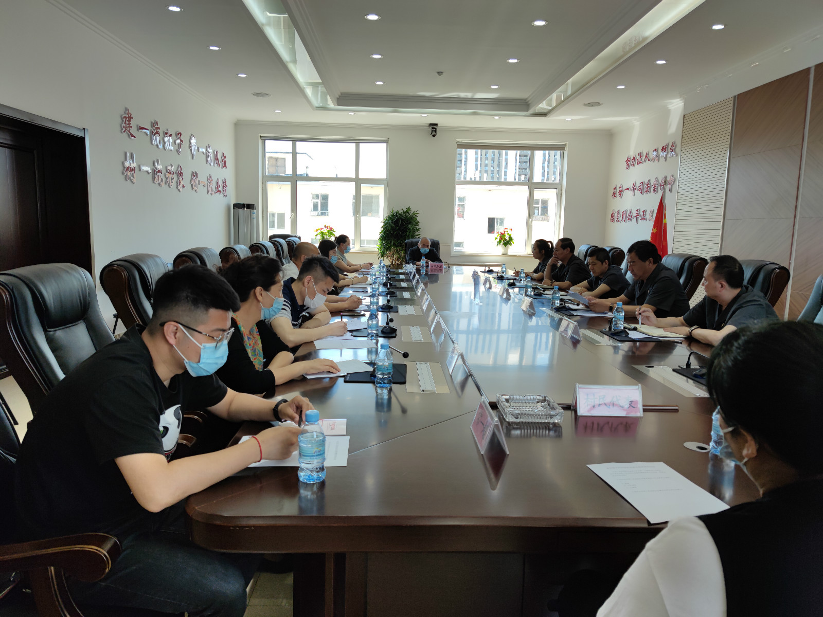 永吉法院召开教育整顿第三次座谈会