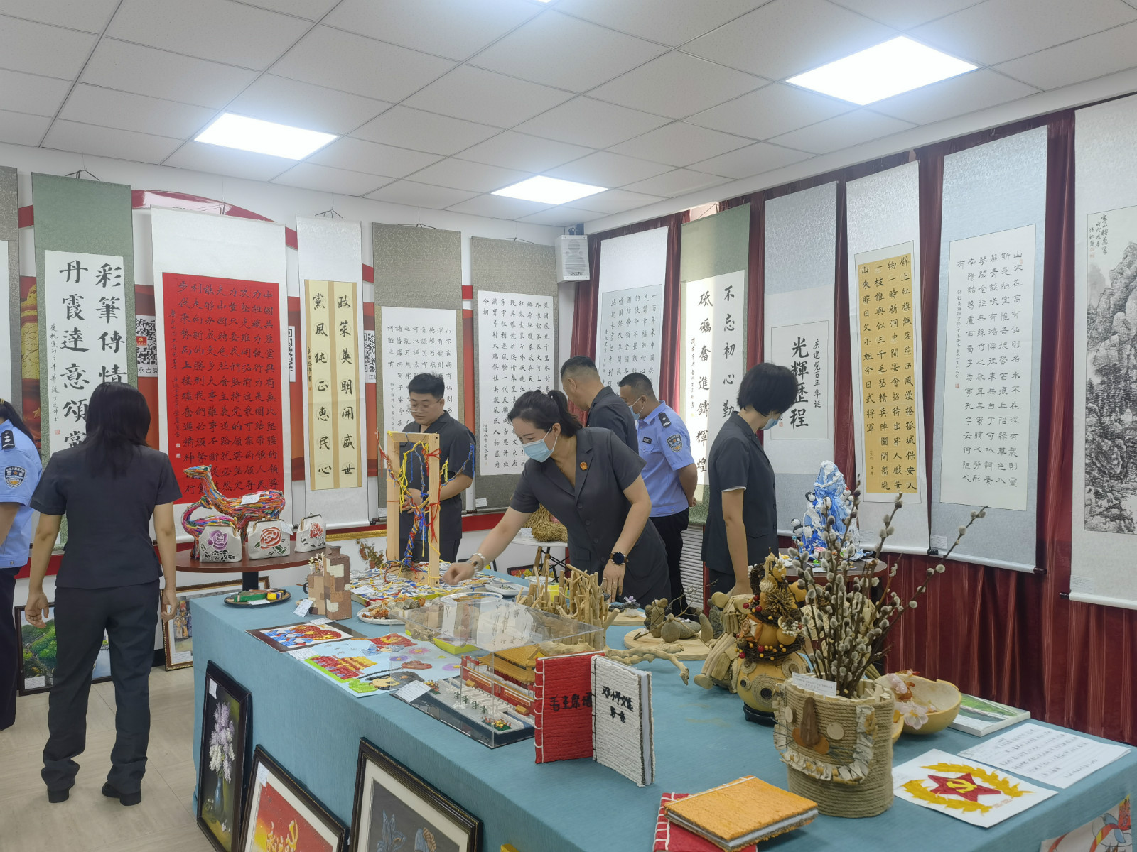 永吉法院组织参观 “忆光辉党史 庆建党百