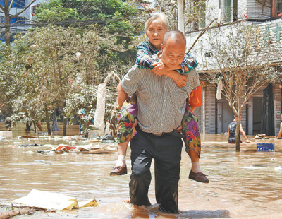 强降雨来袭，多地多部门积极行动——科学调