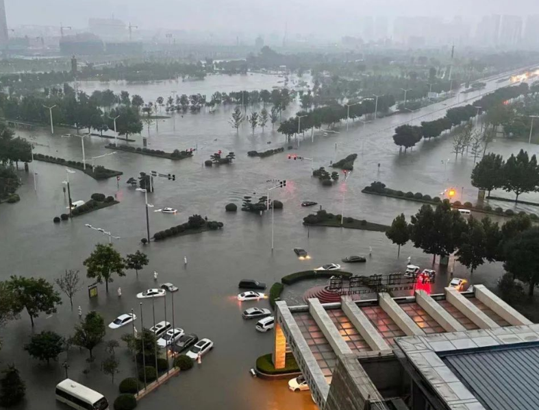 河南新乡遭遇极强降雨，最大降水量907毫