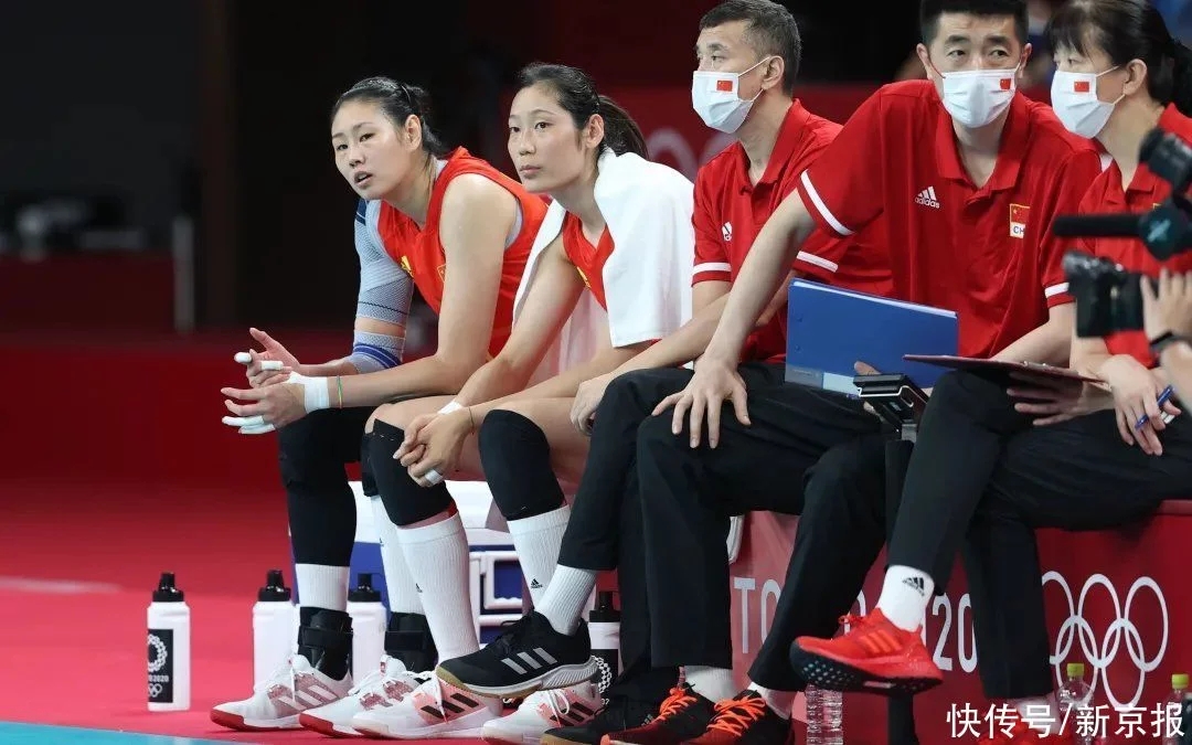 中国女排奥运首战失利，郎平谈朱婷状态：手