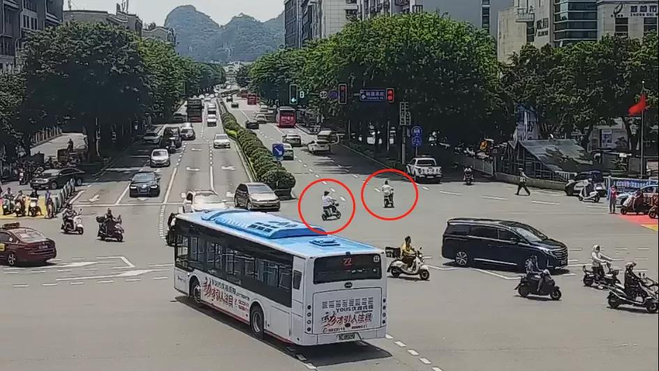 “亲嘴”把自己送进拘留所！这名女子的违法