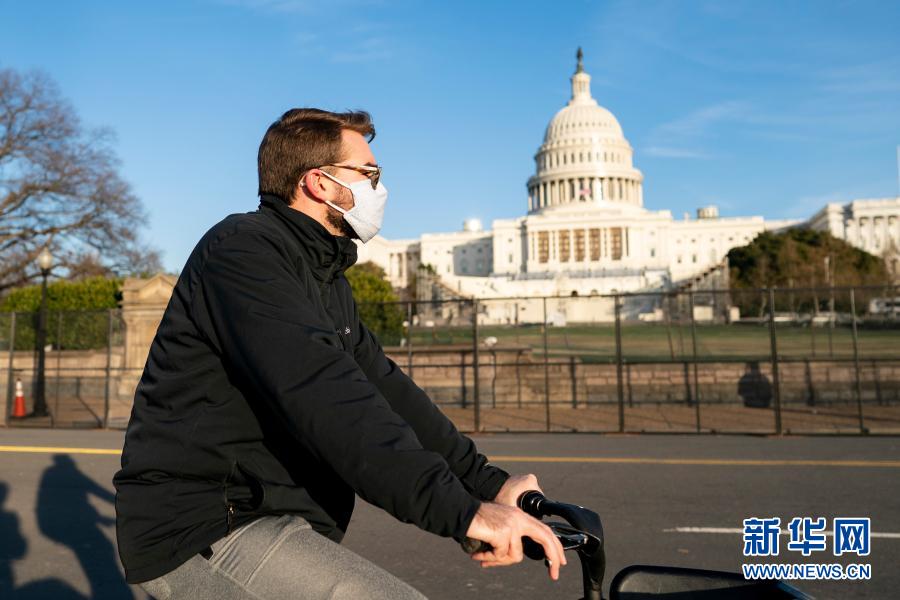 病毒溯源，美国应解开自身重重疑云（深度观