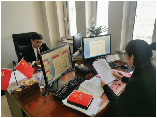 重温党史，学习党的精神