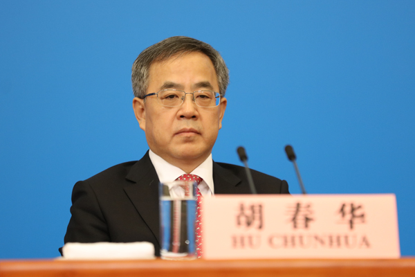 胡春华：巩固拓展脱贫攻坚成果同乡村振兴有