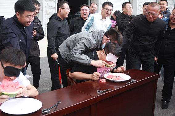 长岭法院丨中秋佳节，我们一起“趣”运动！