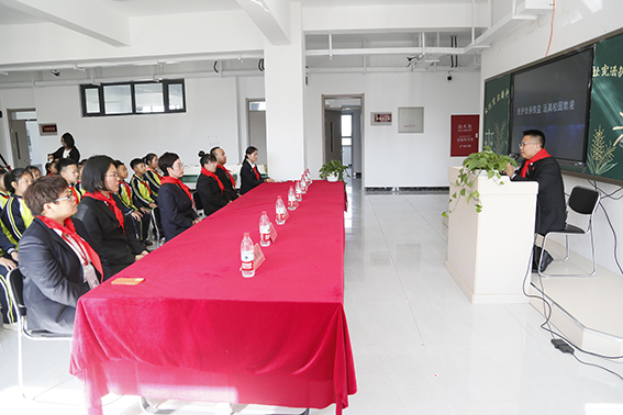 【我为群众办实事】松原中院：给学生上一节