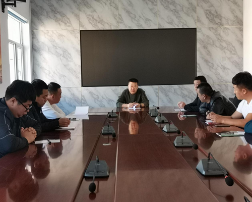 临江市人民法院 召开秋冬季车辆安全培训会