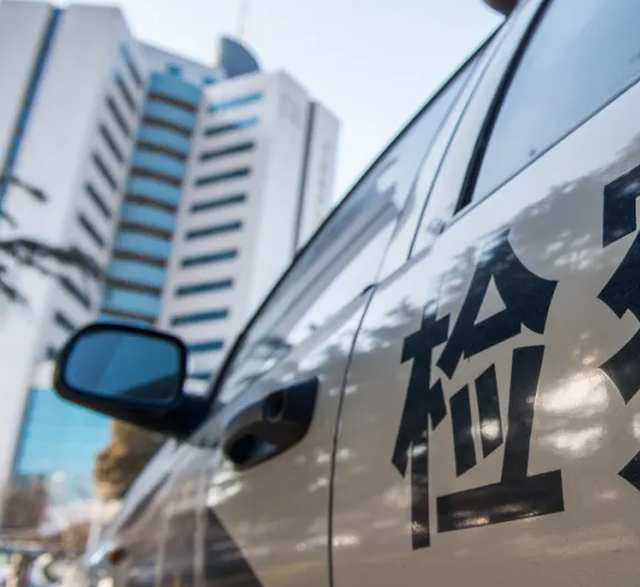 “枪械迷”的危险实验……｜今晚九点半