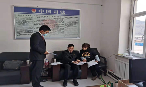 临江人民法庭深入乡村司法所交流经验