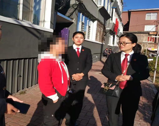 网格法官进家门  诉前调解化民忧