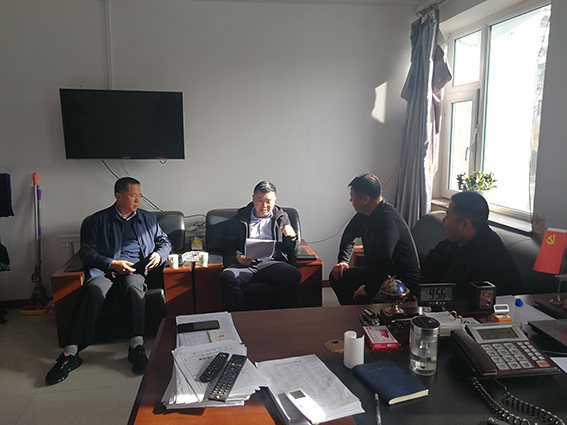 前郭法院代院长高双林一行深入包保乡调研督