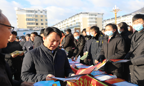 临江市人民法院 开展“宪法宣传周”普法宣