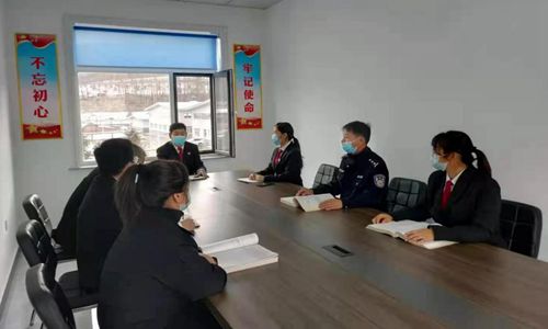 临江人民法庭组织召开疫情防控措施讨论会议