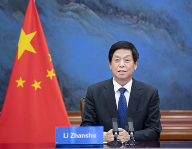 栗战书同西班牙众议长巴泰特举行会谈