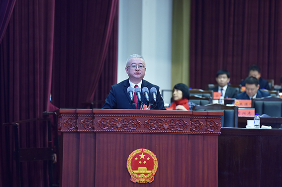 松原市中级人民法院工作报告获全票通过