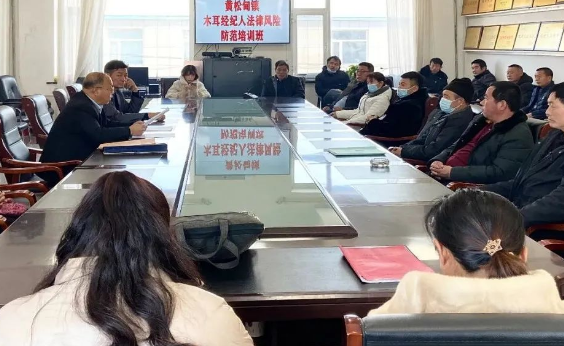 白石山林区基层法院:送法下乡受称赞 服务