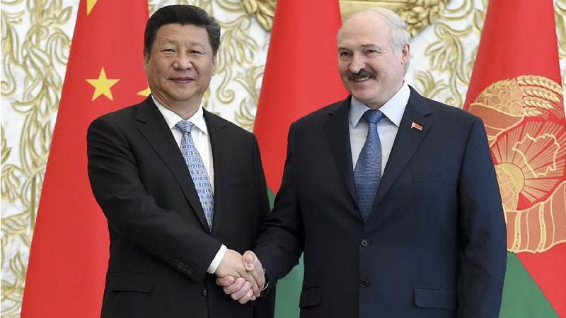 习近平同白俄罗斯总统卢卡申科通电话