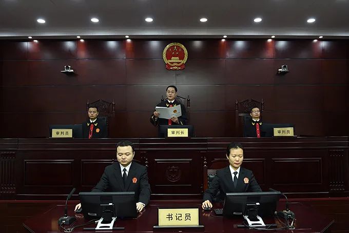 受贿超4亿的王富玉一审被判死缓！其当庭表