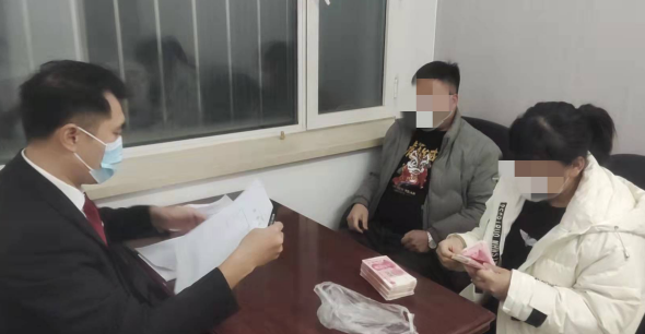 婚姻破裂，别让孩子“买单”  法官温情调