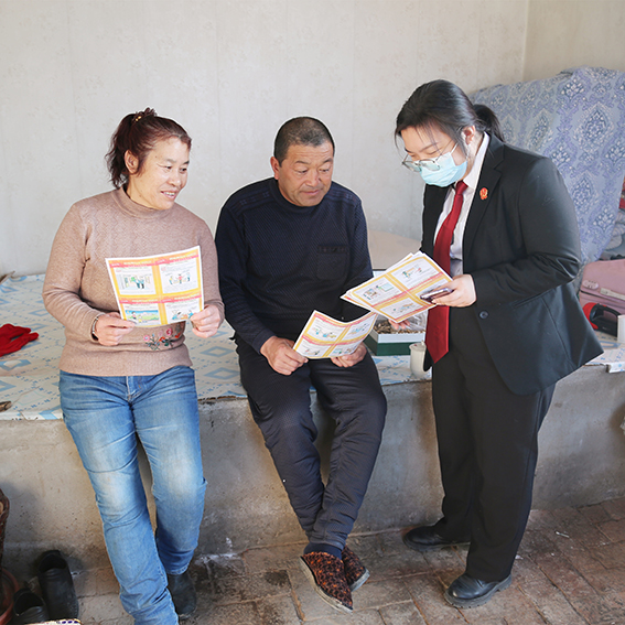 新年普法第一课 乾安法院正月送“典”进乡