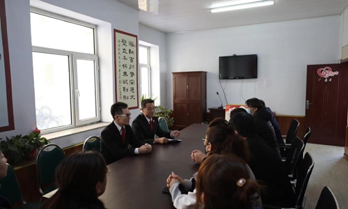 法官进网格 服务为人民