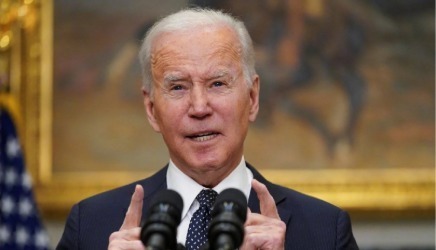 俄罗斯承认乌东地区“独立” 美国宣布对俄