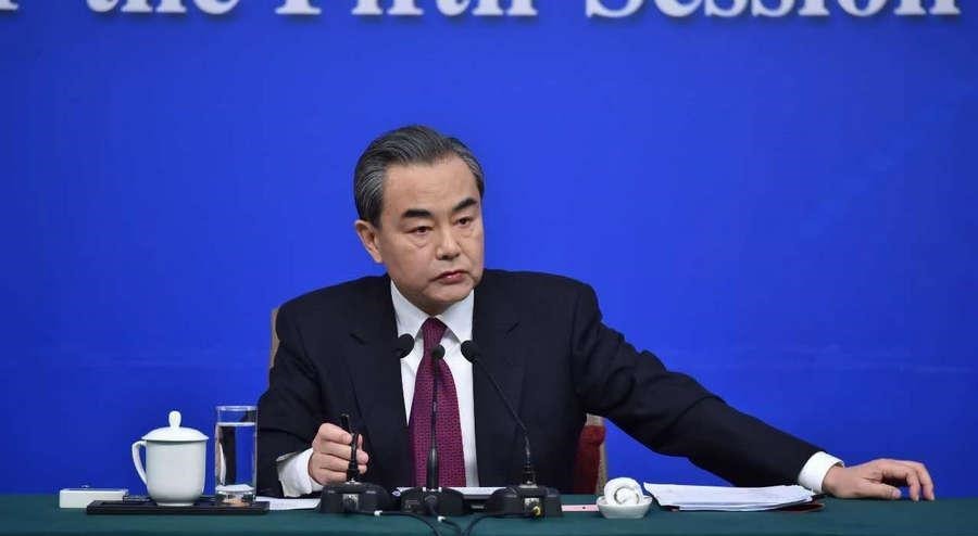 王毅分别同法国、意大利外长举行视频会晤