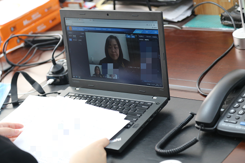 审判工作不停摆 防疫庭审两不误