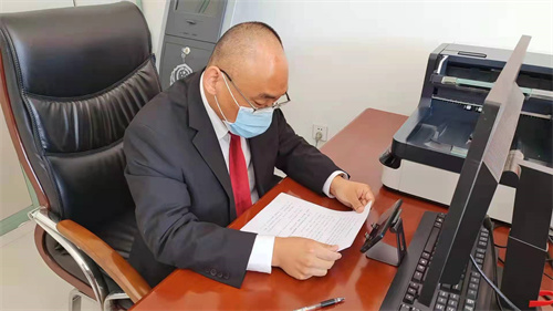 普法“七走进” “法”种播心田