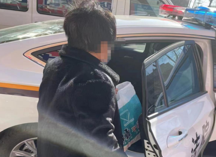 舒兰：“您别急！我送您们去医院”