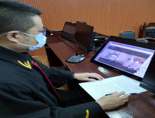 疫情期间“云审判”，法官在线解纠纷