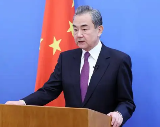 王毅出席“全球发展倡议之友小组”高级别会