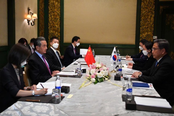 王毅出席二十国集团外长会