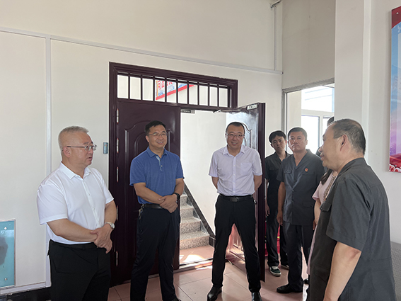 松原中院院长周兴志督导检查扶余法院人民法