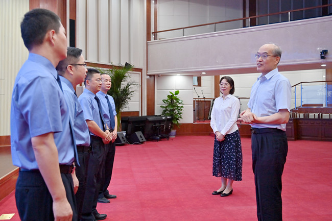 张军对最高检第十批援藏干部寄予期许提出要