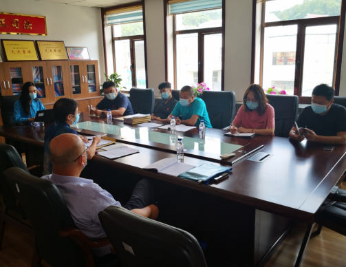 长春林区中院执行局局长一行调研 指导白石