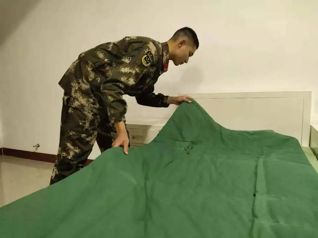 感悟“比毛毯更温暖”的战友情谊