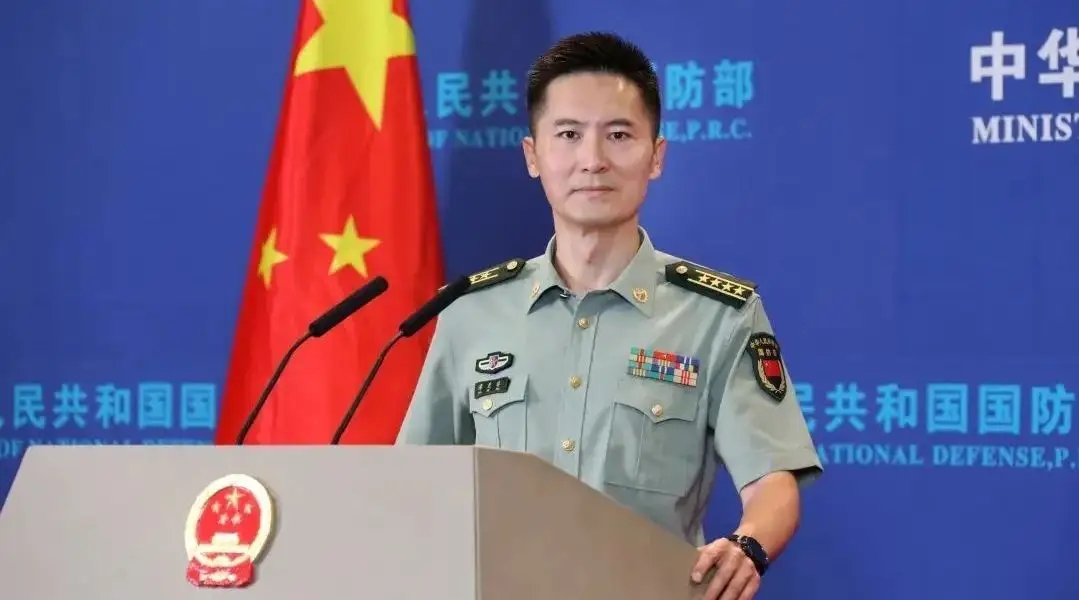 国防部新闻发言人——就我军在台岛周边海空