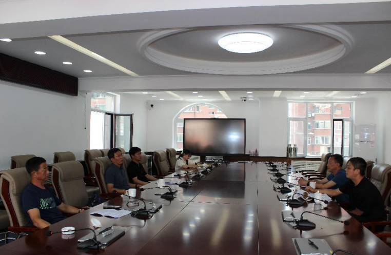 白山中院执行局局长王伟世一行到临江法院调