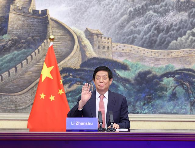 栗战书同土耳其大国民议会议长申托普举行会