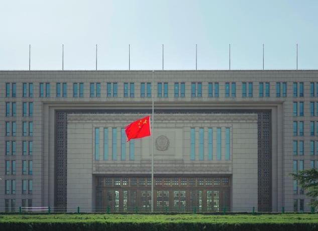 公安部等四部门联合推出深化车检改革优化车