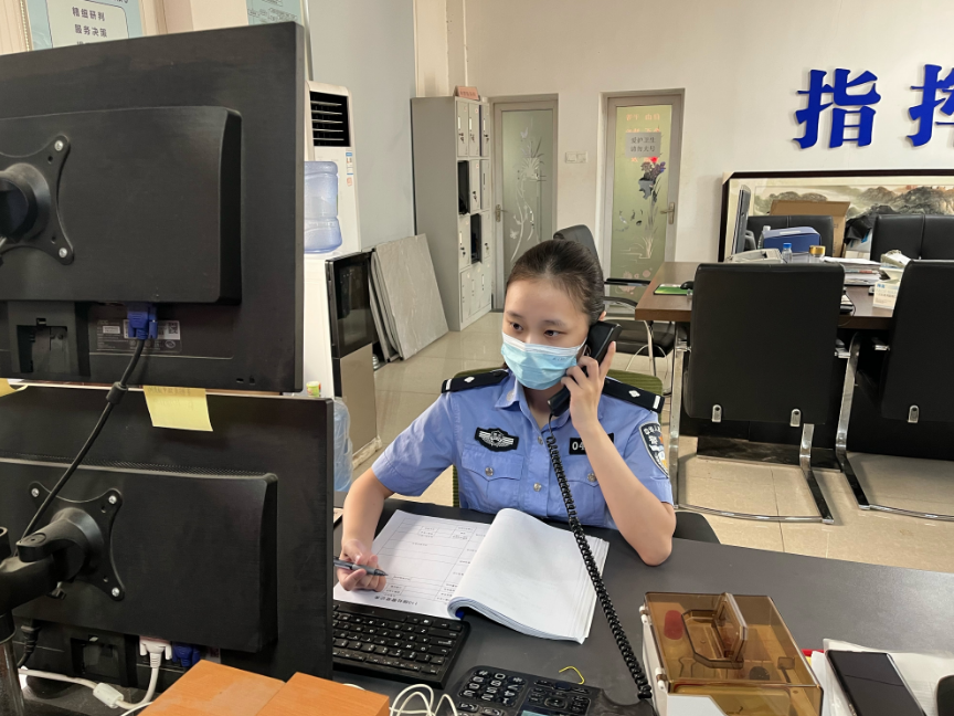 民警霸气“警告”电诈骗子，骗子竟将网名改