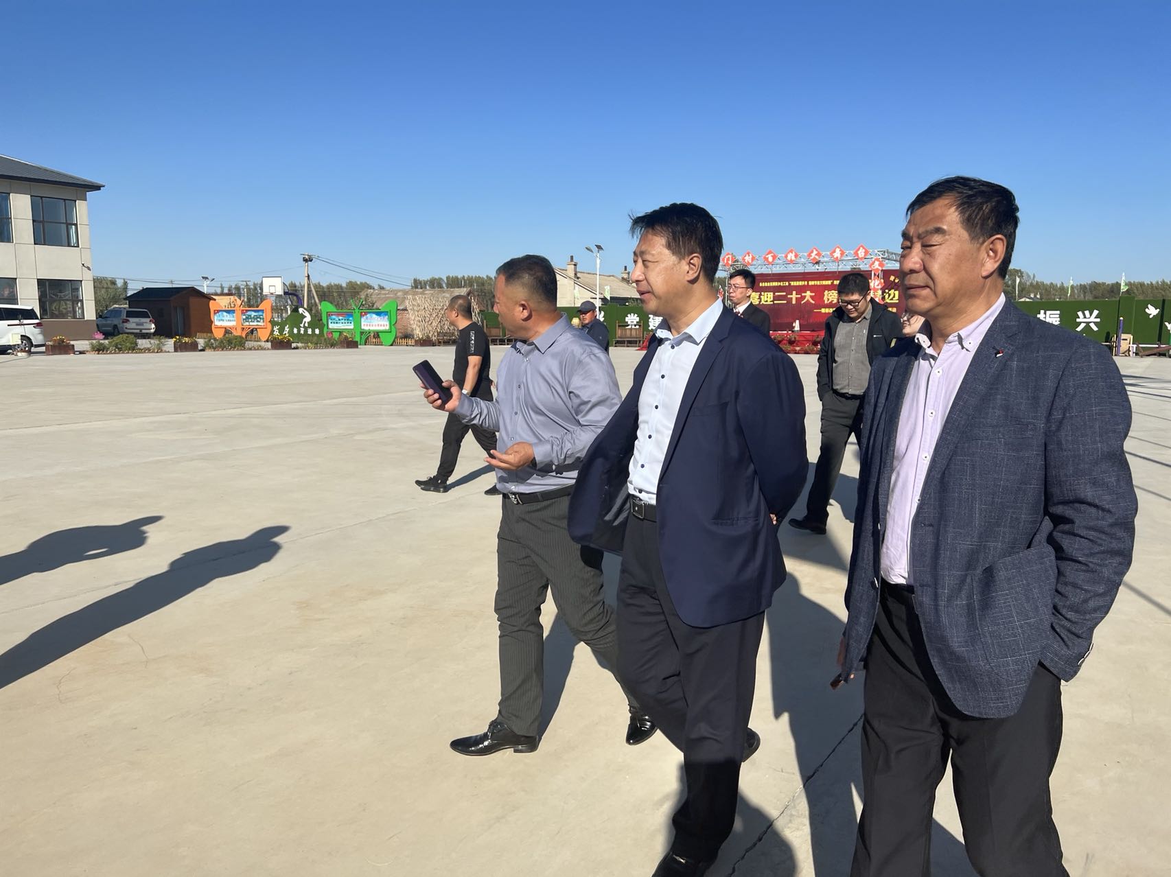 永吉法院到伊勒门村开展“无讼村屯”建设调