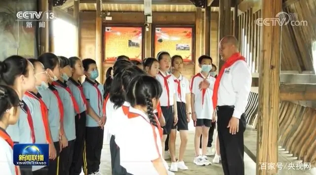 各地少先队组织集中开展“喜迎二十大”活动